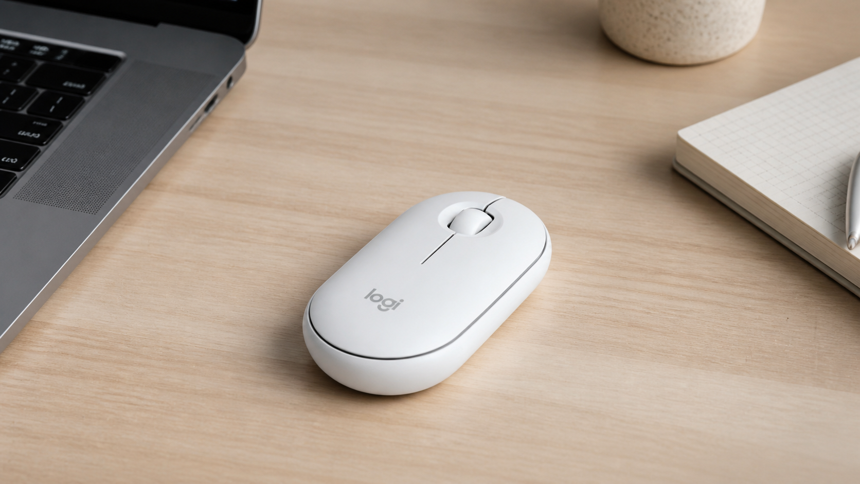 Leicht im Rucksack, leise am Schreibtisch: Logitech Pebble Mouse 2 M350s passt zum mobilen Alltag