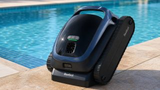 Beatbot AquaSense 2 bei Amazon: Dieser Poolroboter für Boden, Wand und Wasserlinie ist deutlich reduziert