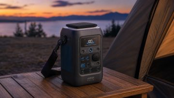 Wenig Platz, schnell wieder Strom: Anker SOLIX C300 DC passt besser zu Ausflügen und kleinen Notfällen
